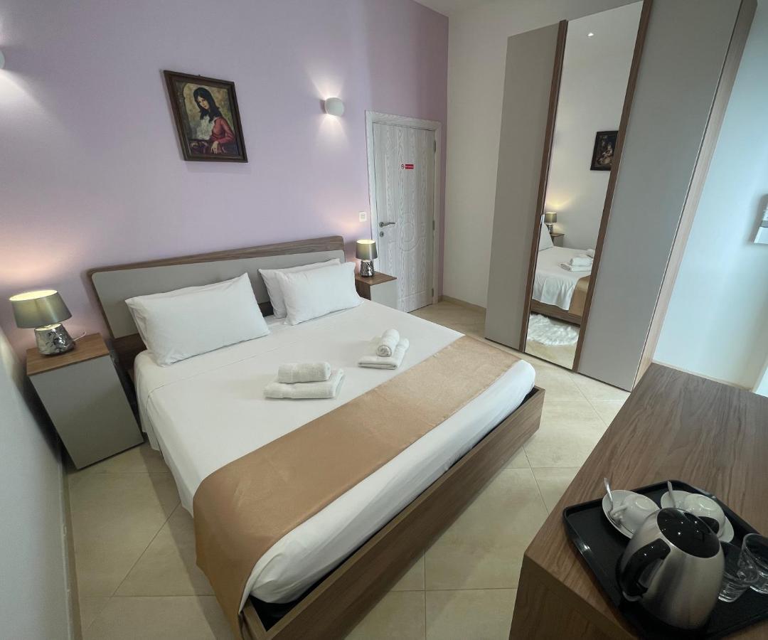 Alina Boutique Living B&B