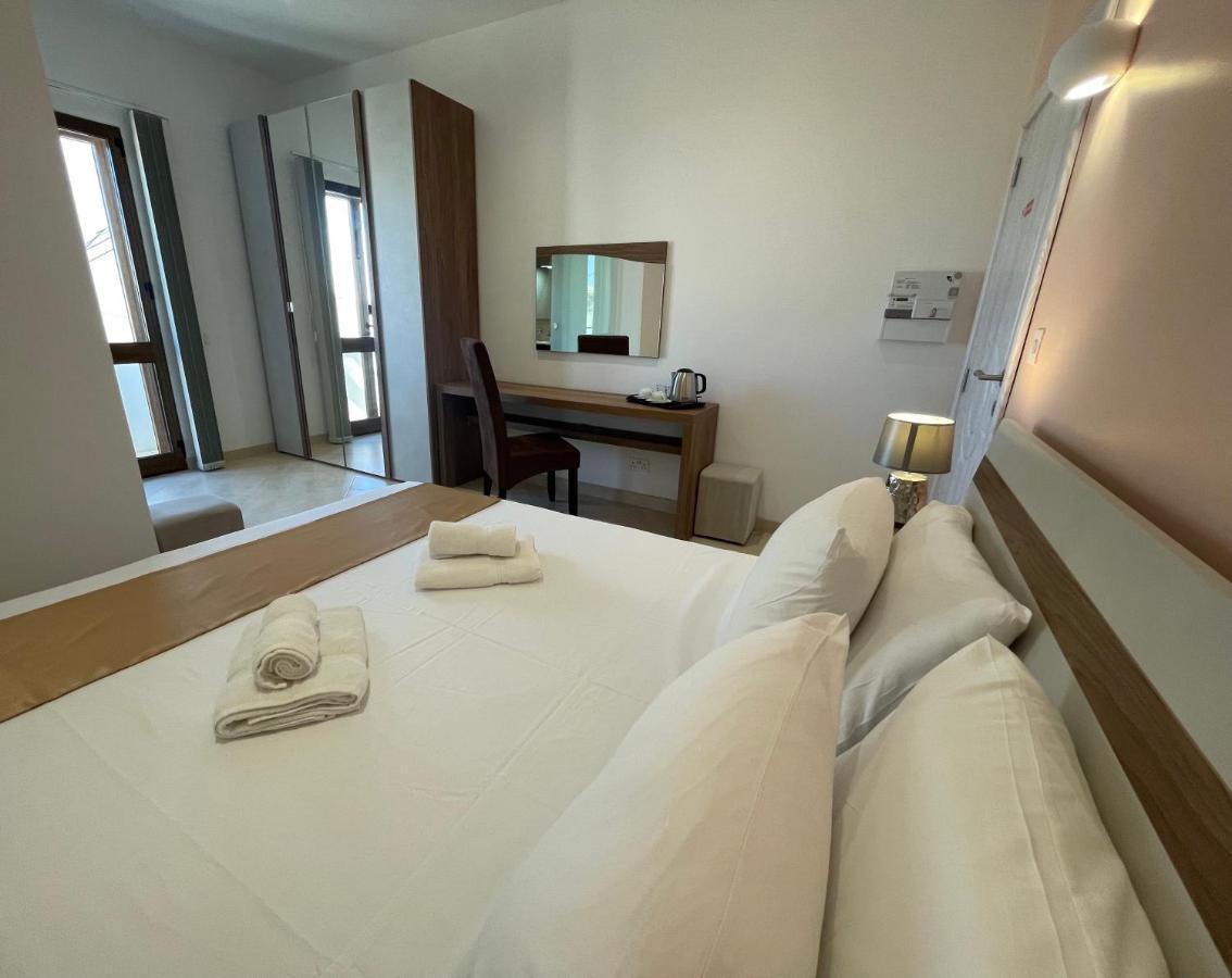 Alina Boutique Living B&B