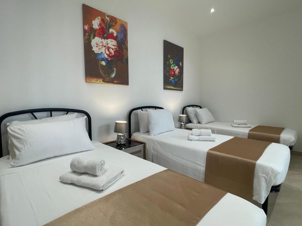 Alina Boutique Living B&B *