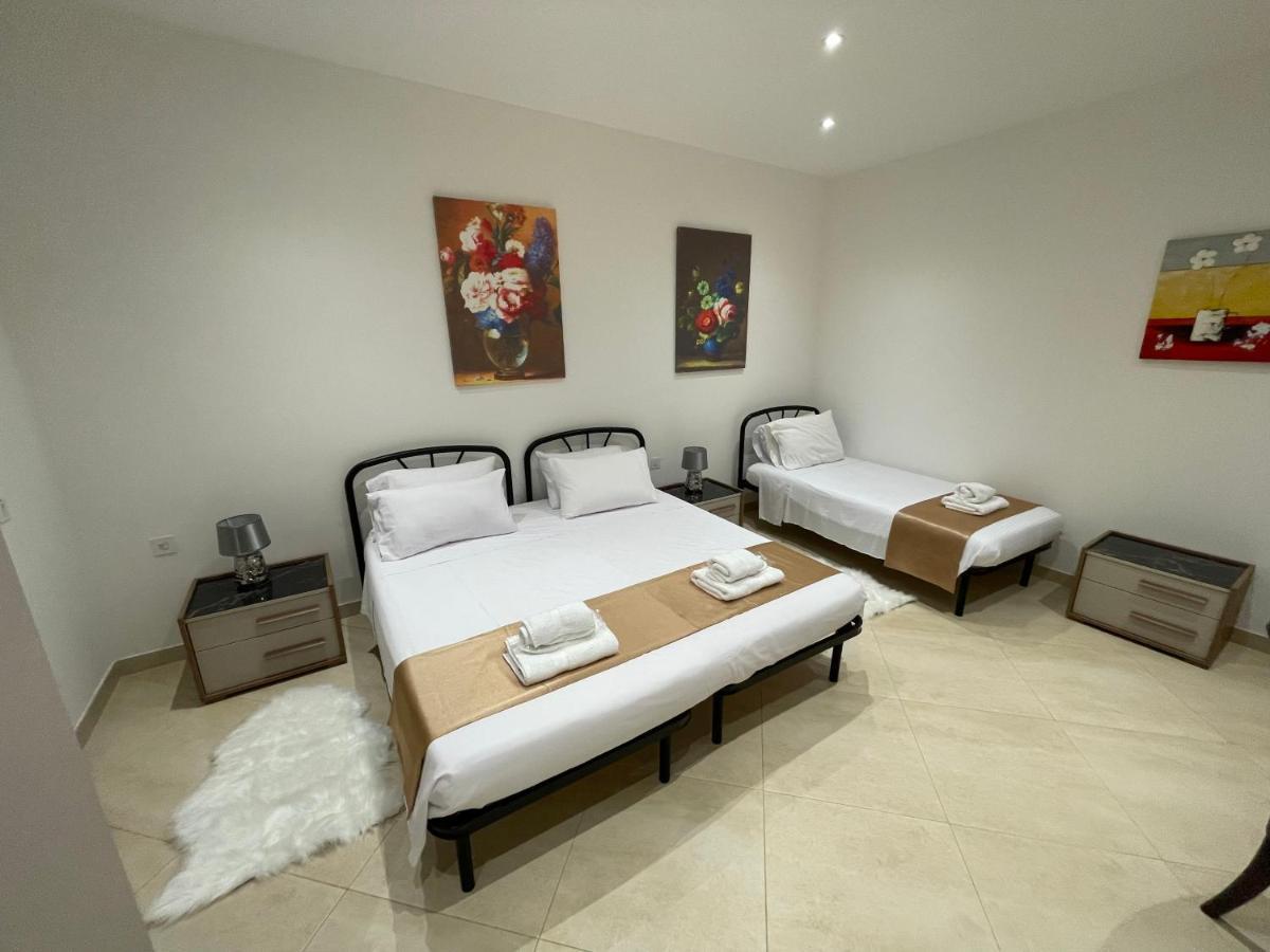 Alina Boutique Living * Victoria
